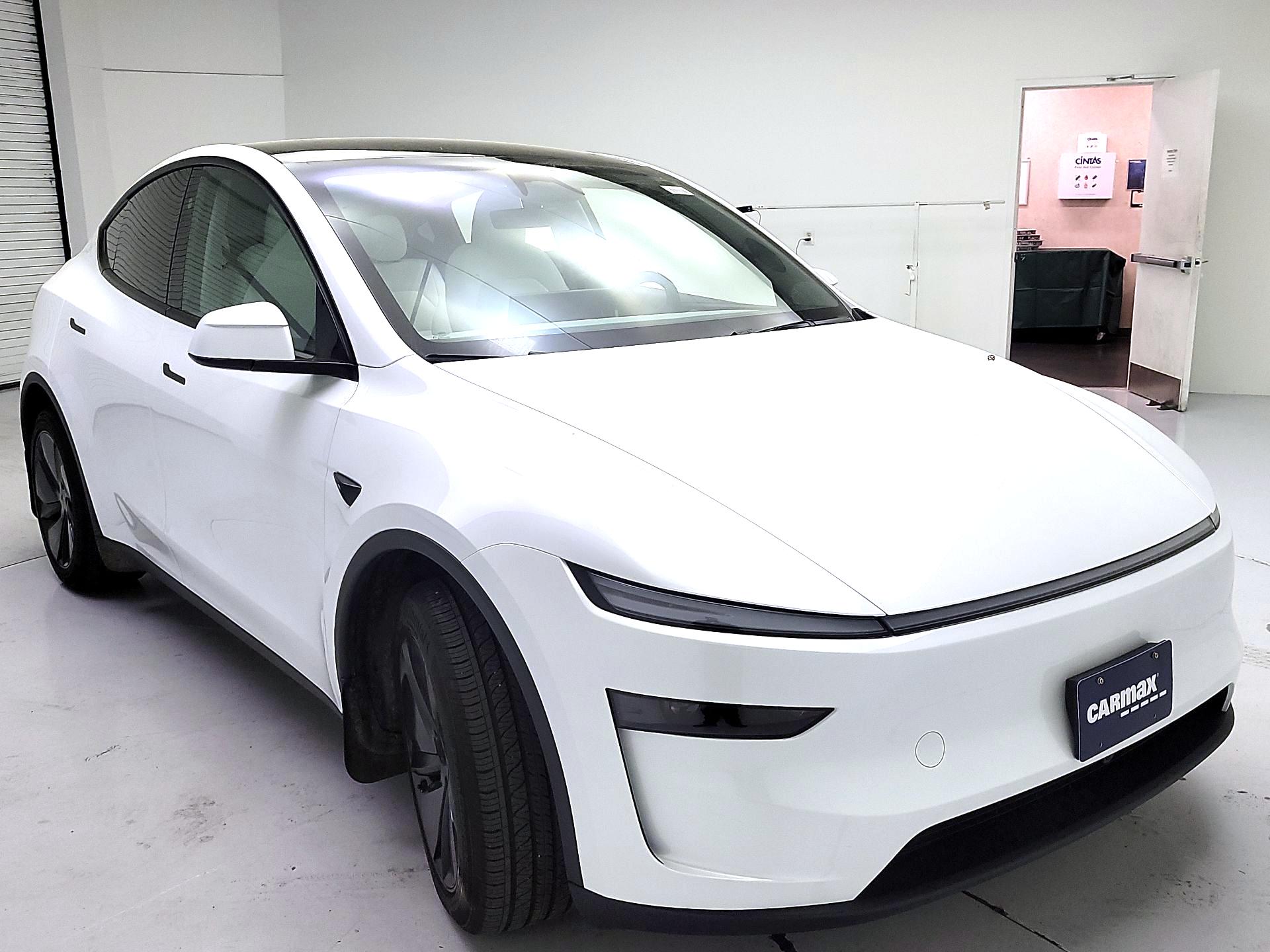 tesla model y 2026 7SAYGDED1TF383280 image tesla model y 2026 7SAYGDED1TF383280 image